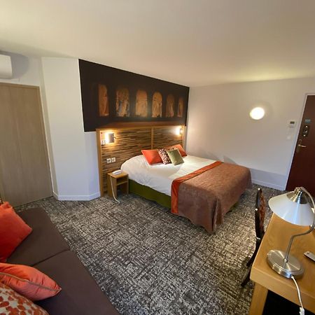 Logis - Le Christina Hotell Bourges Exteriör bild