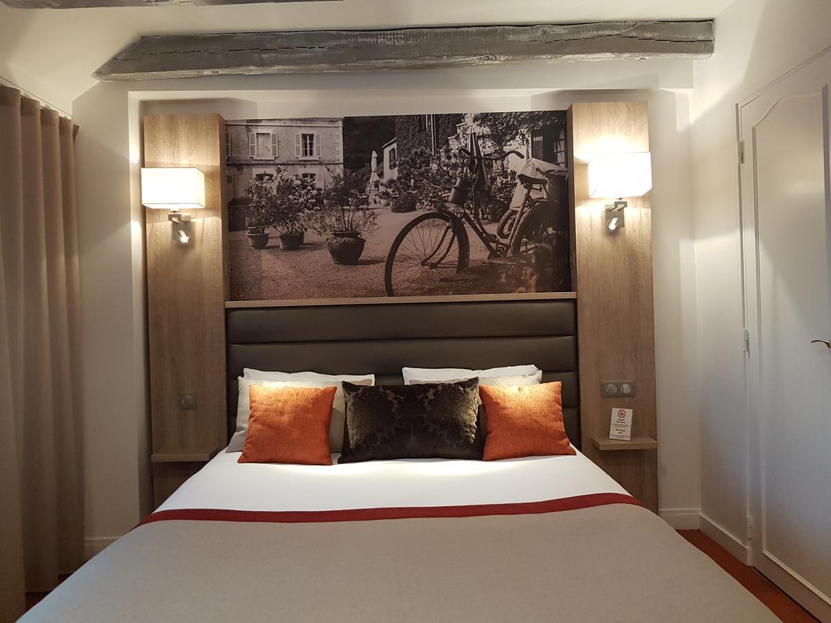 Logis - Le Christina Hotell Bourges Exteriör bild